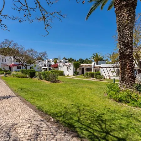 Balaia Golf Poolside Retreat - Superior 2 Bed * Albufeira