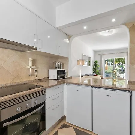 Balaia Golf Poolside Retreat Lejlighed Albufeira