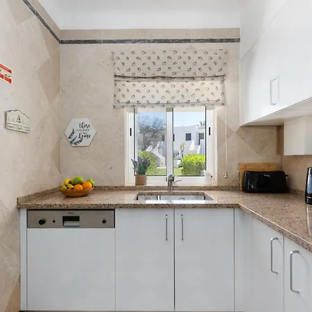 Balaia Golf Poolside Retreat Lejlighed *