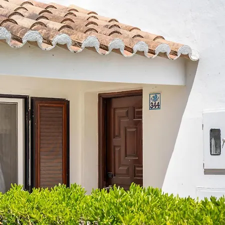 Balaia Golf Poolside Retreat - Superior 2 Bed *