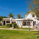 Balaia Golf Poolside Retreat *